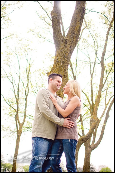 lincoln NE photographer, lincoln nebraska photography, pioneers park, outdoor engagement