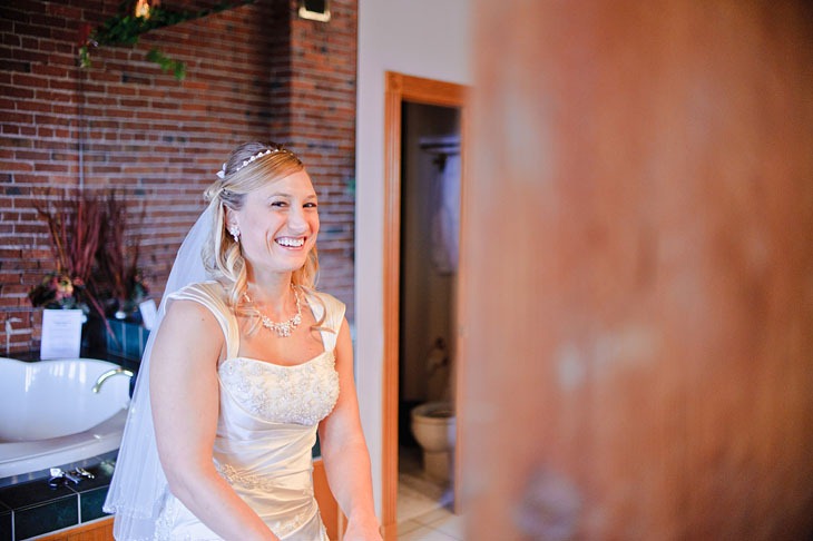 lincoln NE photographer, apothecary lofts, wedding photography